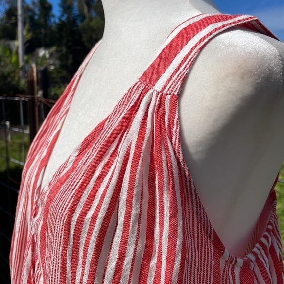 PrettyLittleThing Red and White Ruched Tank Top - Picture 5 of 7